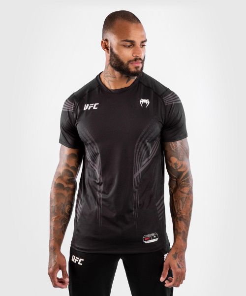 Long-Lasting Ufc Venum Authentic Fight Night Men's Walkout Jersey - Black Men Dry Tech T-Shirts