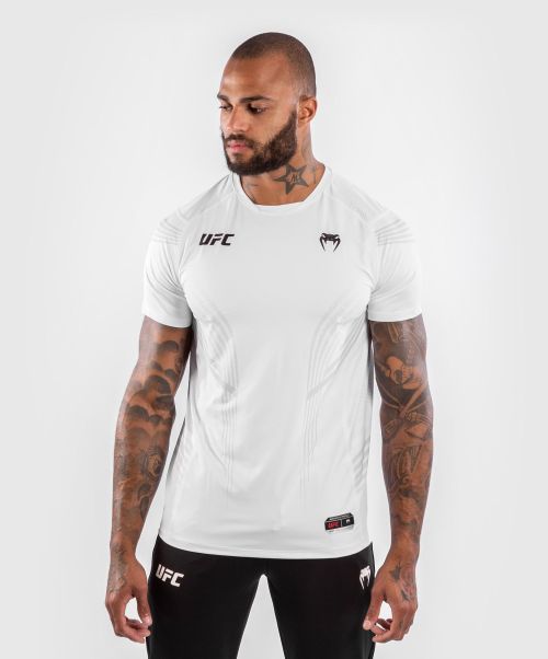 Reduced To Clear Ufc Venum Authentic Fight Night Men's Walkout Jersey - White Men Dry Tech T-Shirts