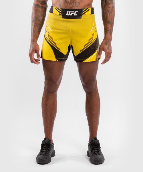 Men Ufc Venum Authentic Fight Night Men's Shorts - Short Fit - Yellow Tough Fightshorts