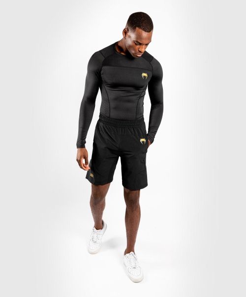 Training Shorts Unique Men Venum G-Fit Training Shorts - Black/Gold